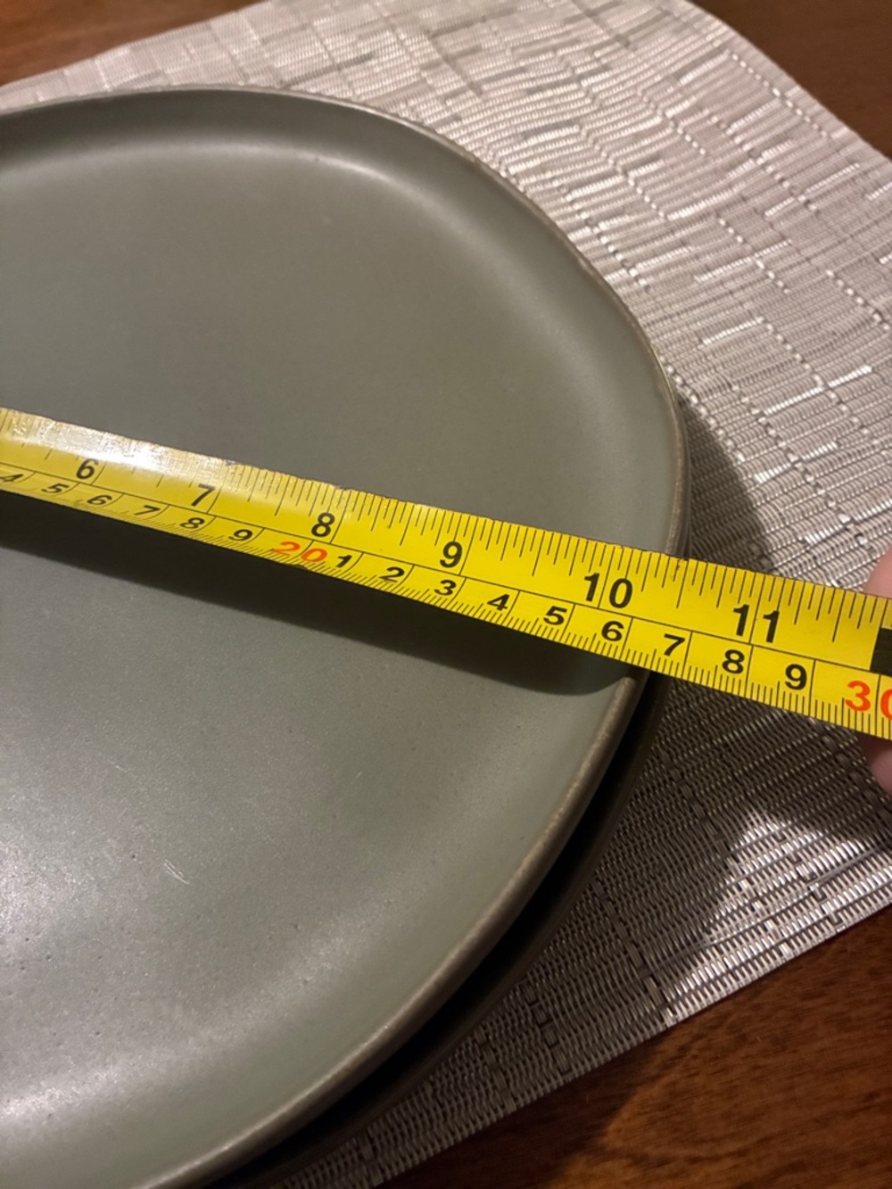 Set of 2 stoneware Hearth & Hand green dinner plates / dishes - Picture 8 of 8